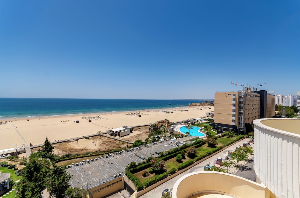 TURIM Algarve Mor Hotel — Beach in Portimão, Faro