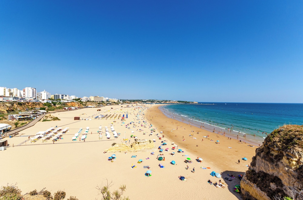 TURIM Algarve Mor Hotel — Beach in Portimão, Faro