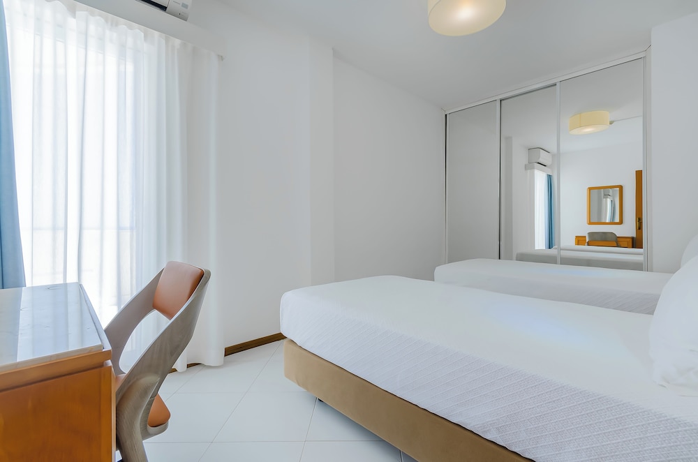 TURIM Algarve Mor Hotel — Hotel rooms in Portimão, Faro