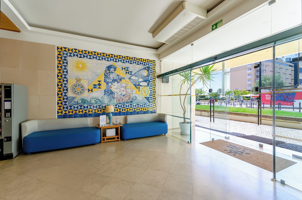 TURIM Algarve Mor Hotel — Hotel building in Portimão, Faro