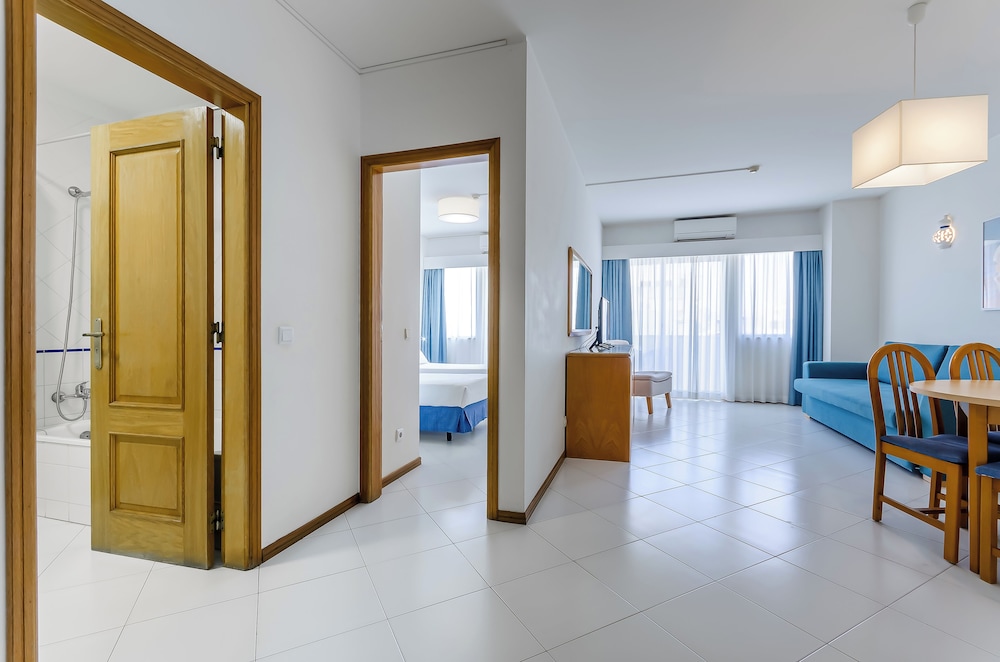 TURIM Algarve Mor Hotel — Hotel rooms in Portimão, Faro