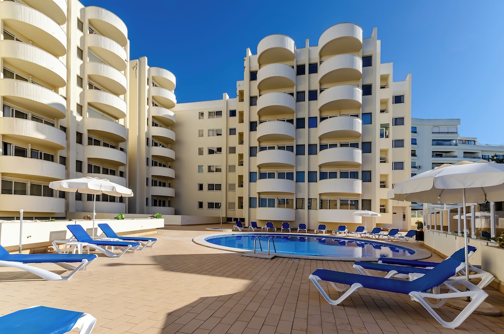 TURIM Algarve Mor Hotel — Hotel building in Portimão, Faro