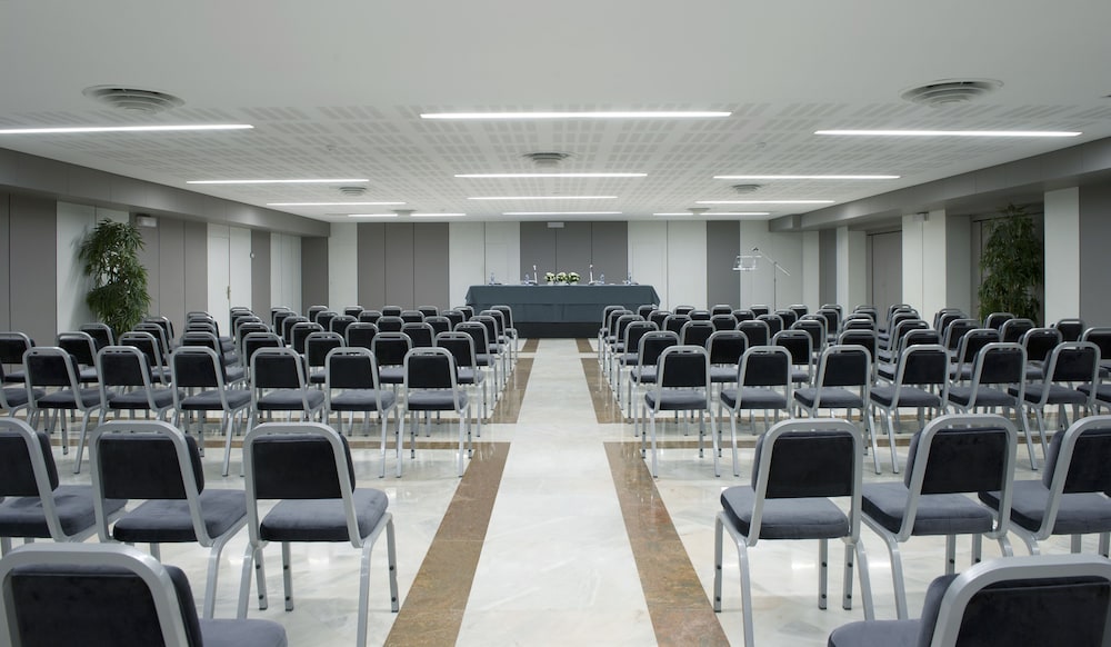 Altis Grand Hotel — Hotel building in Lisbon, Lisboa