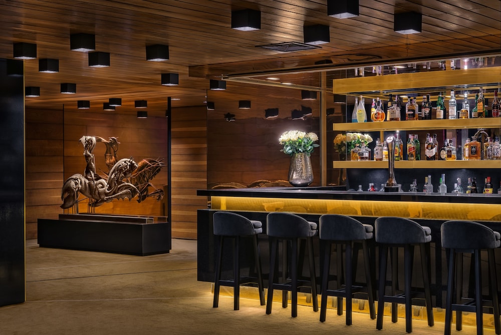 Altis Grand Hotel — Restaurant & bars in Lisbon, Lisboa