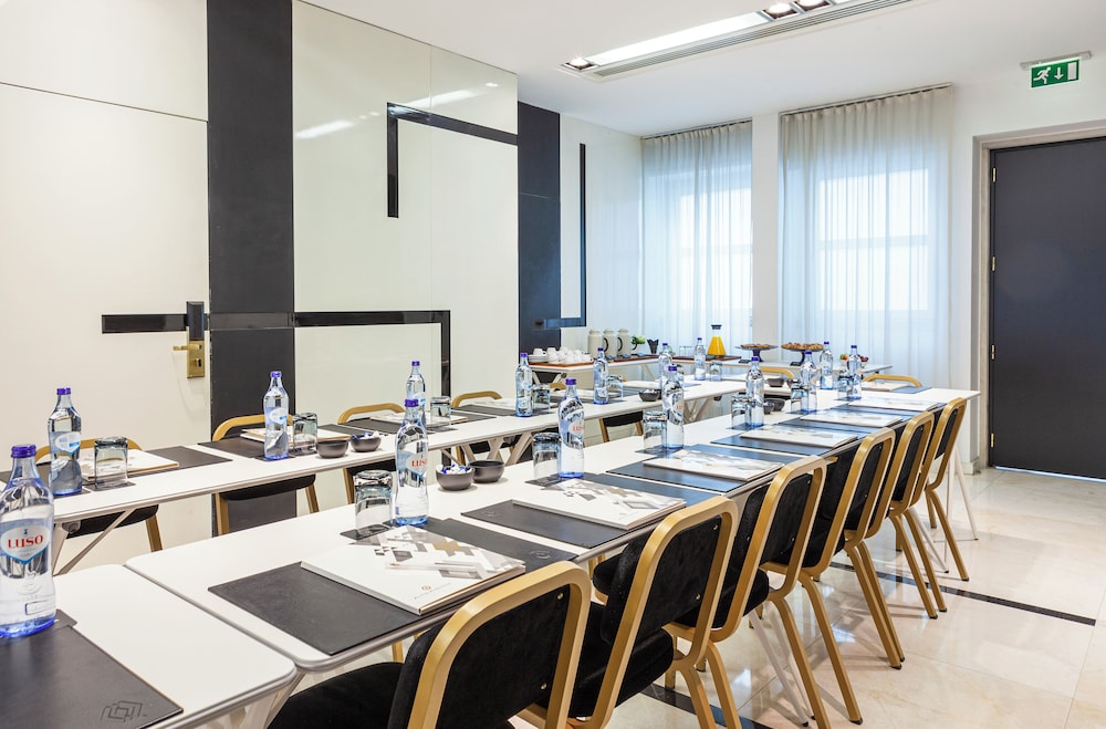 Altis Avenida Hotel, member of Preferred Hotels & Resorts — Hotel building in Lisbon, Lisboa