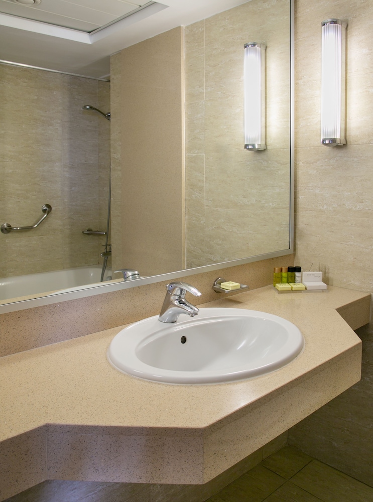 Atlantica Miramare Beach — Hotel rooms in Limassol, Limassol Region