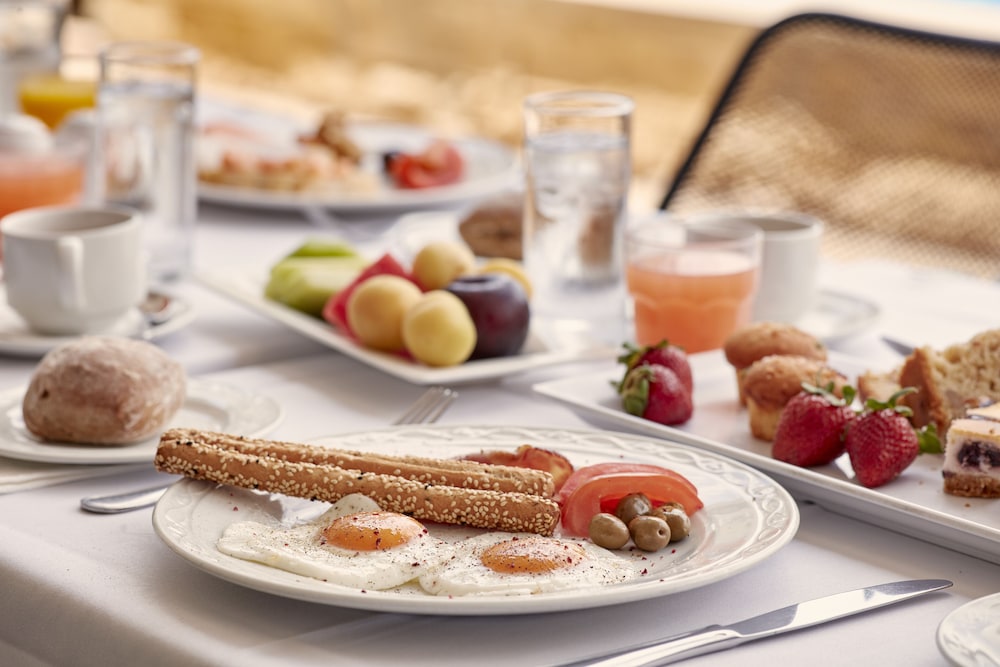 Atlantica Miramare Beach — Restaurant & bars in Limassol, Limassol Region