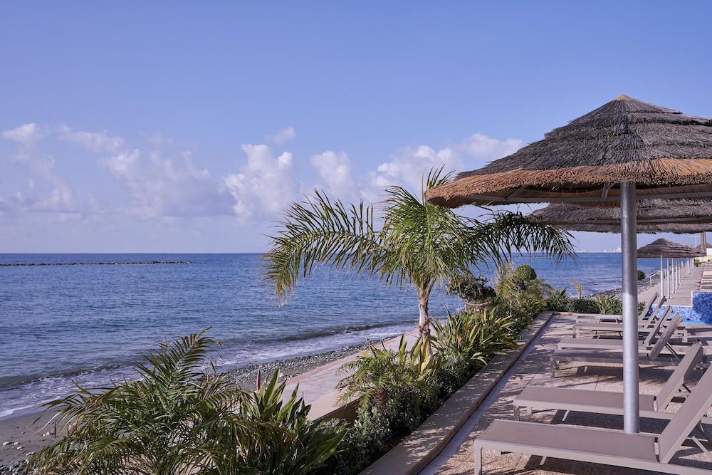 Atlantica Miramare Beach — Beach in Limassol, Limassol Region
