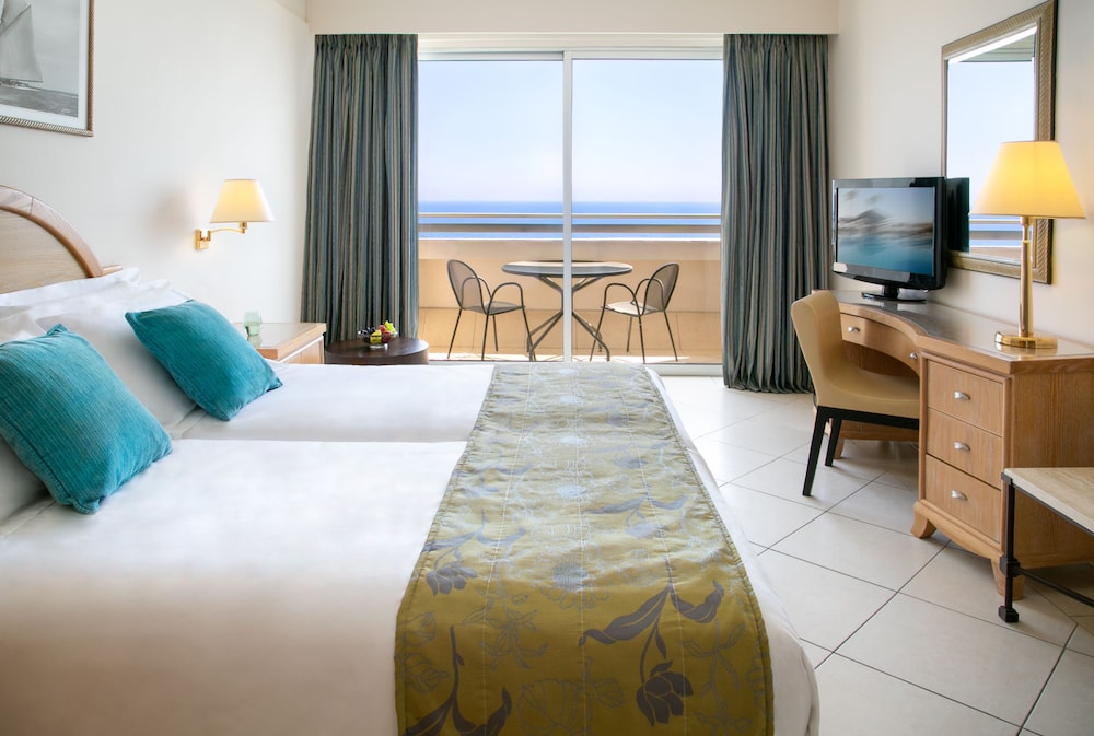Atlantica Miramare Beach — Hotel rooms in Limassol, Limassol Region