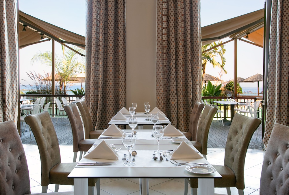 Atlantica Miramare Beach — Restaurant & bars in Limassol, Limassol Region