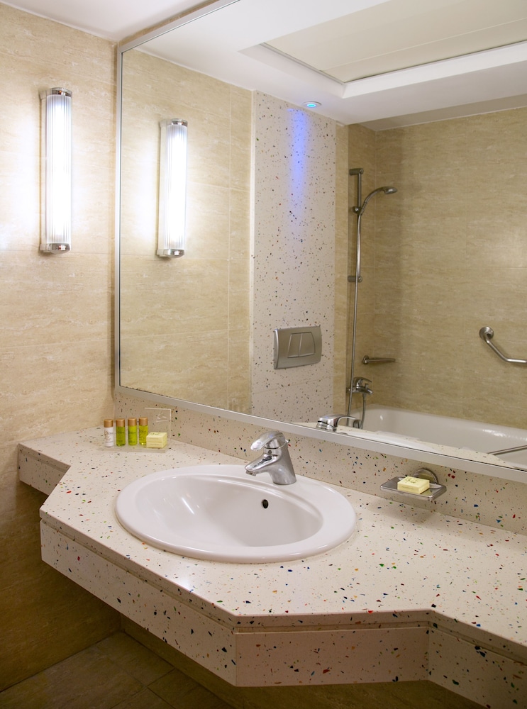 Atlantica Miramare Beach — Hotel rooms in Limassol, Limassol Region
