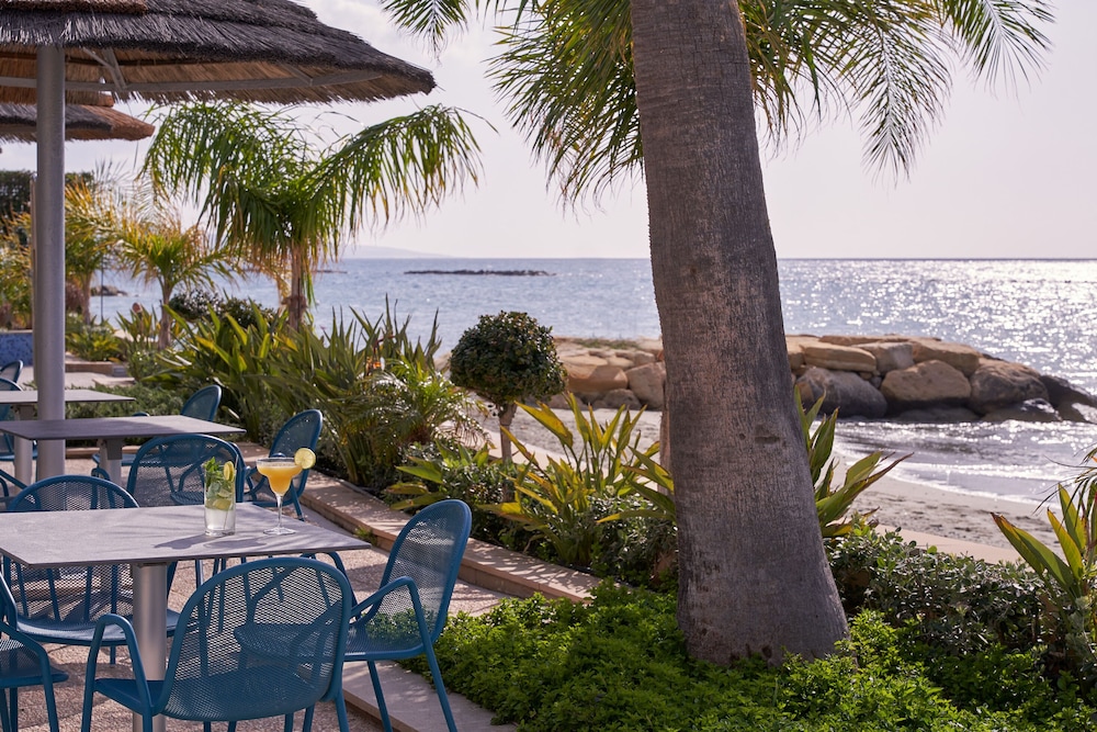 Atlantica Miramare Beach — Restaurant & bars in Limassol, Limassol Region