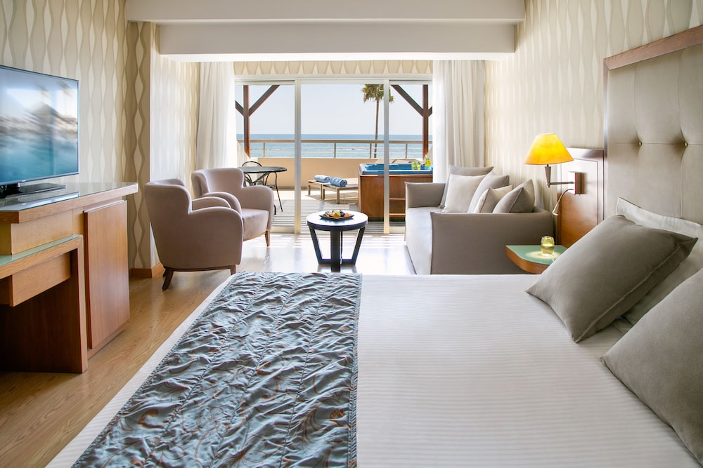 Atlantica Miramare Beach — Hotel rooms in Limassol, Limassol Region