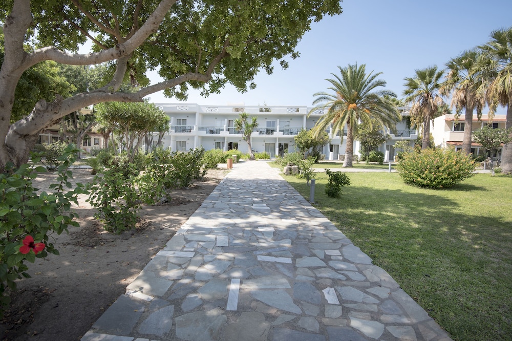 Atlantis Hotel — Hotel building in Kos Town, South Aegean