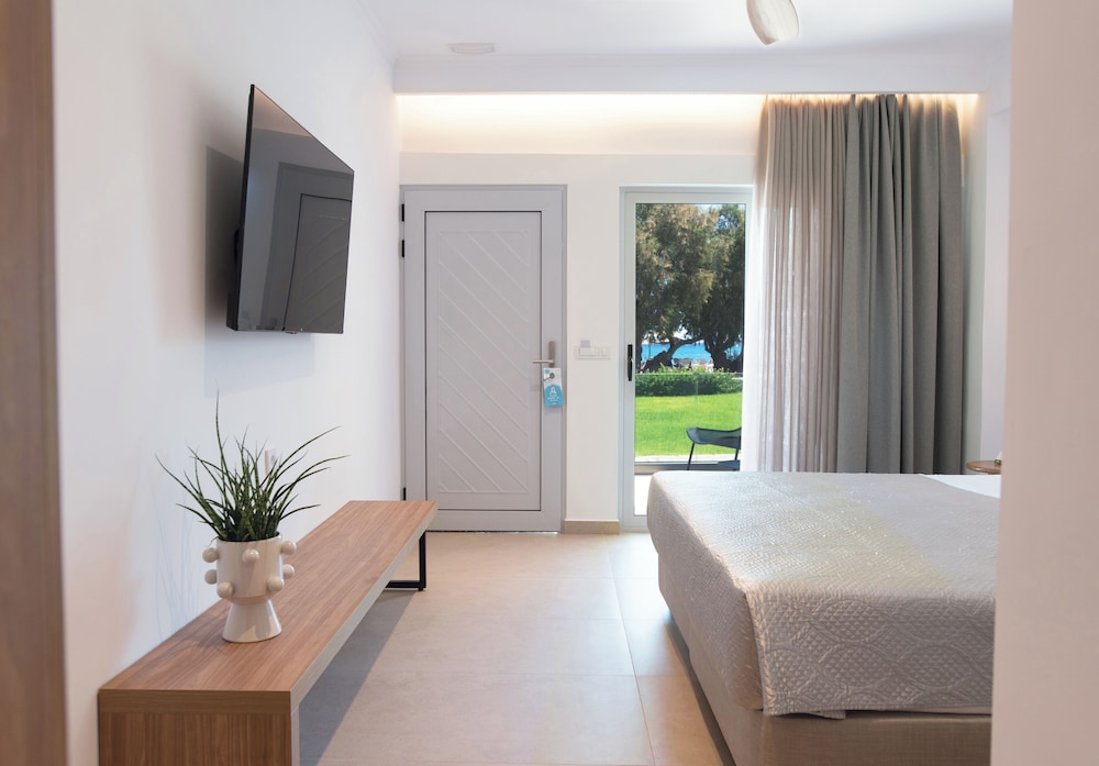 Atlantis Hotel — Hotel rooms in Kos Town, South Aegean