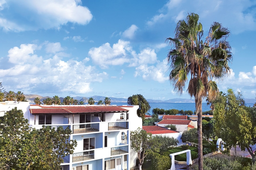 Atlantis Hotel — Hotel building in Kos Town, South Aegean