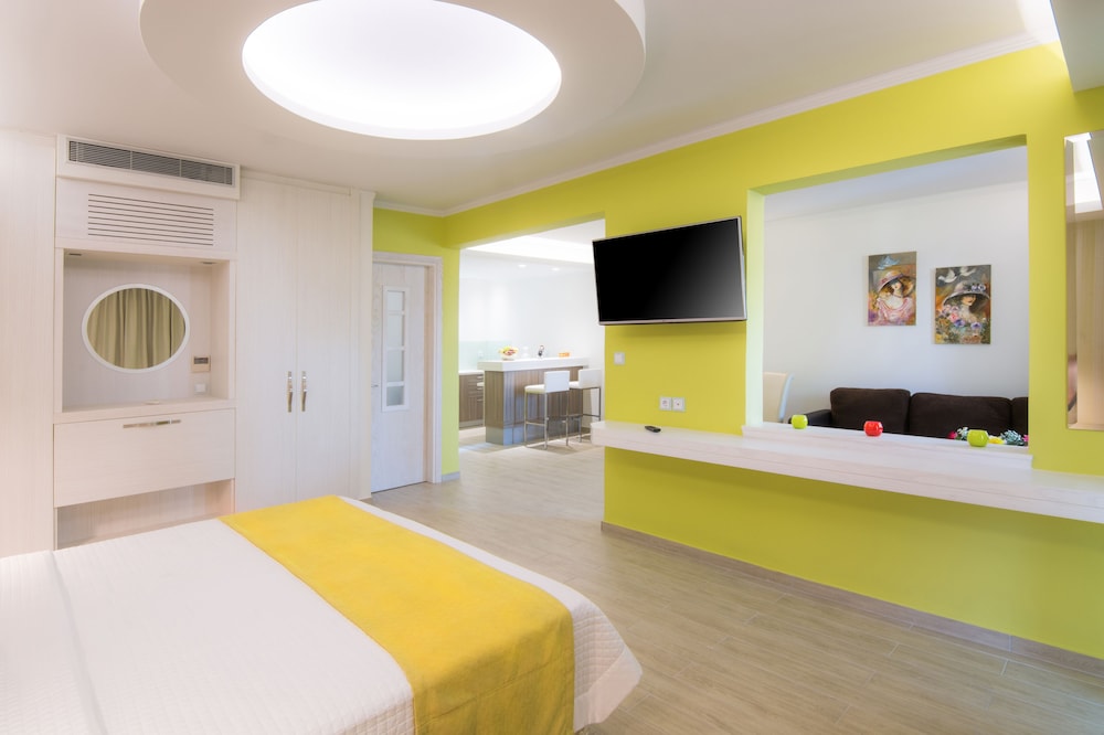 Atlantis Hotel — Hotel rooms in Kos Town, South Aegean