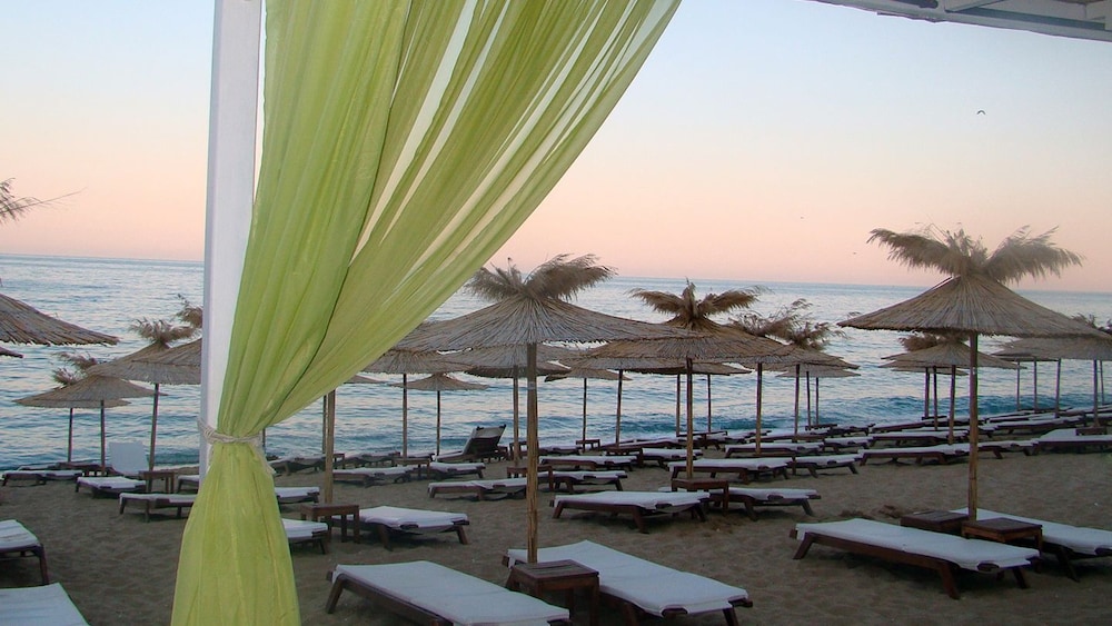 Azalia Hotel Balneo & SPA — Beach in Varna, Varna Region