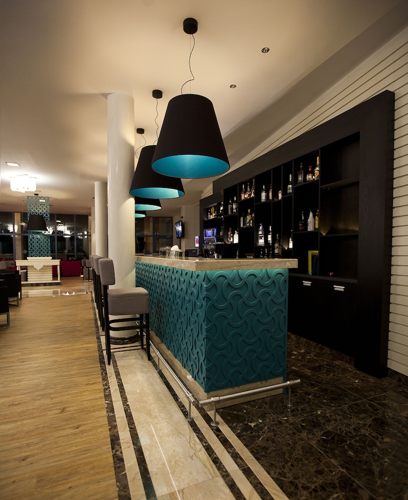 Azalia Hotel Balneo & SPA — Restaurant & bars in Varna, Varna Region