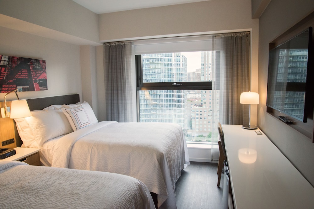 Fairfield Inn & Suites New York Manhattan / Central Park — Hotel rooms in New York City, New York State