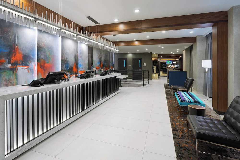 Fairfield Inn & Suites New York Manhattan / Central Park — Restaurant & bars in New York City, New York State