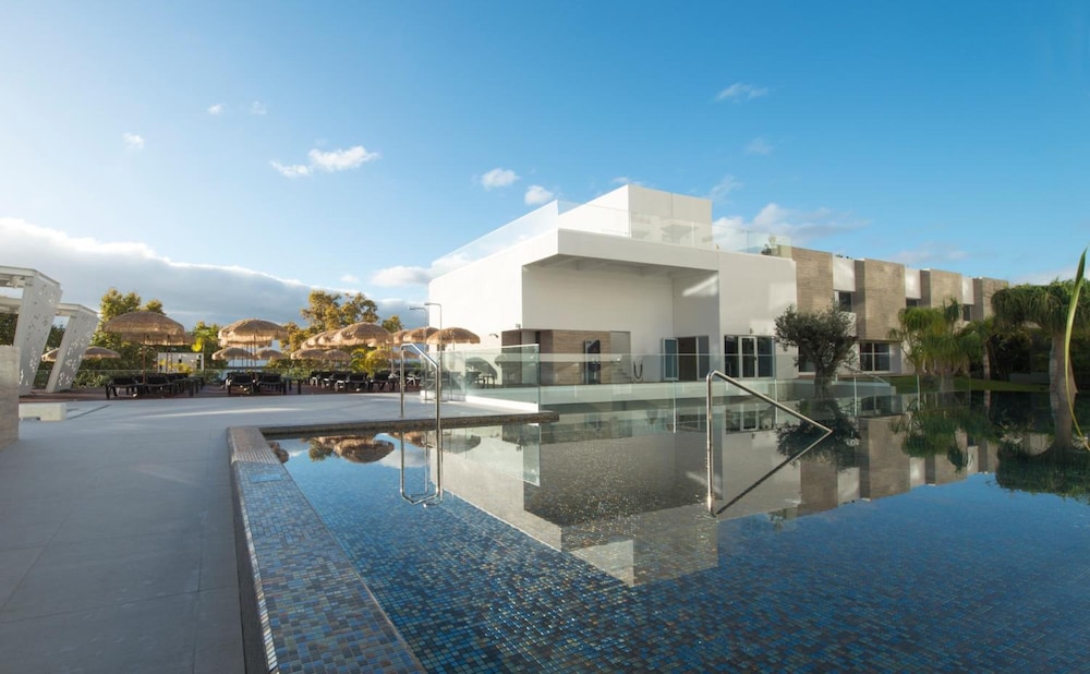 Hotel Alto Lido — Main photo in Funchal, Madeira