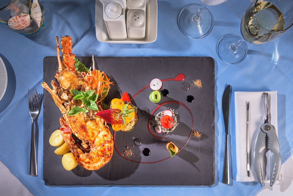 Atrium Palace Thalasso Spa Resort & Villas — Restaurant & bars in Kalathos, South Aegean