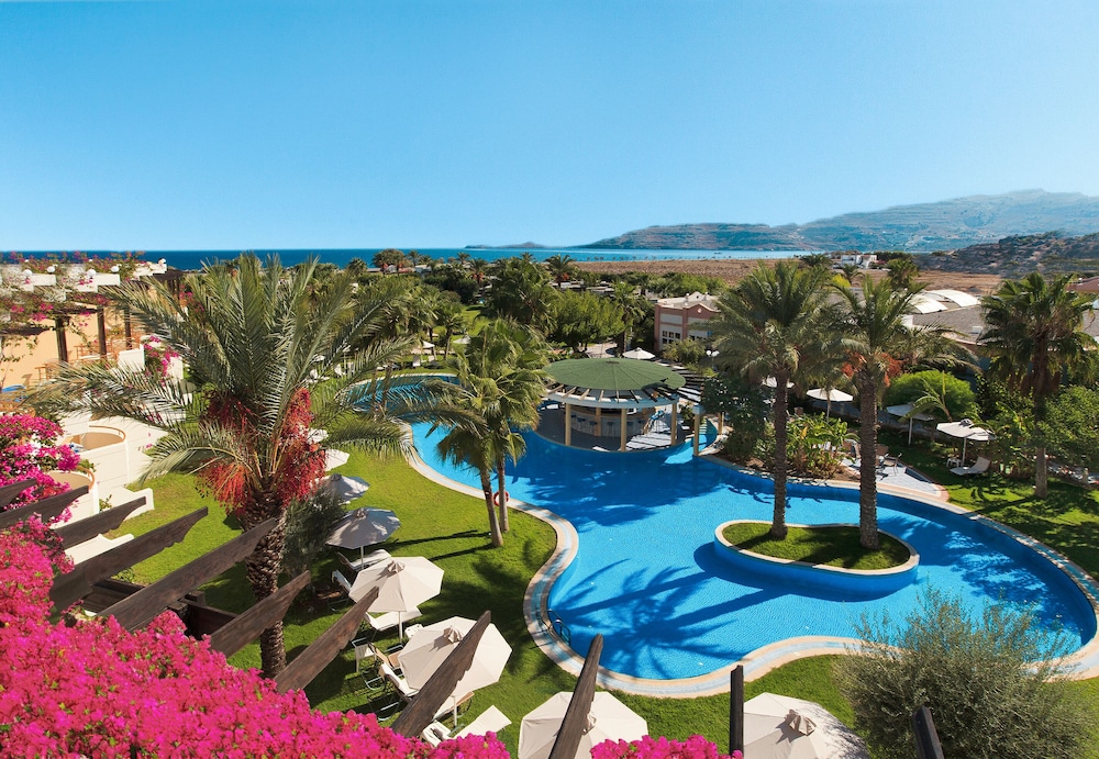 Atrium Palace Thalasso Spa Resort & Villas — Swimming pool in Kalathos, South Aegean