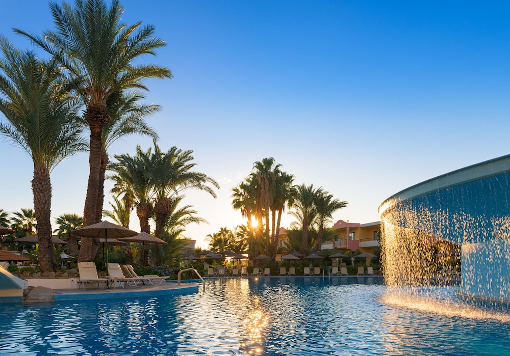 Atrium Palace Thalasso Spa Resort & Villas — Swimming pool in Kalathos, South Aegean