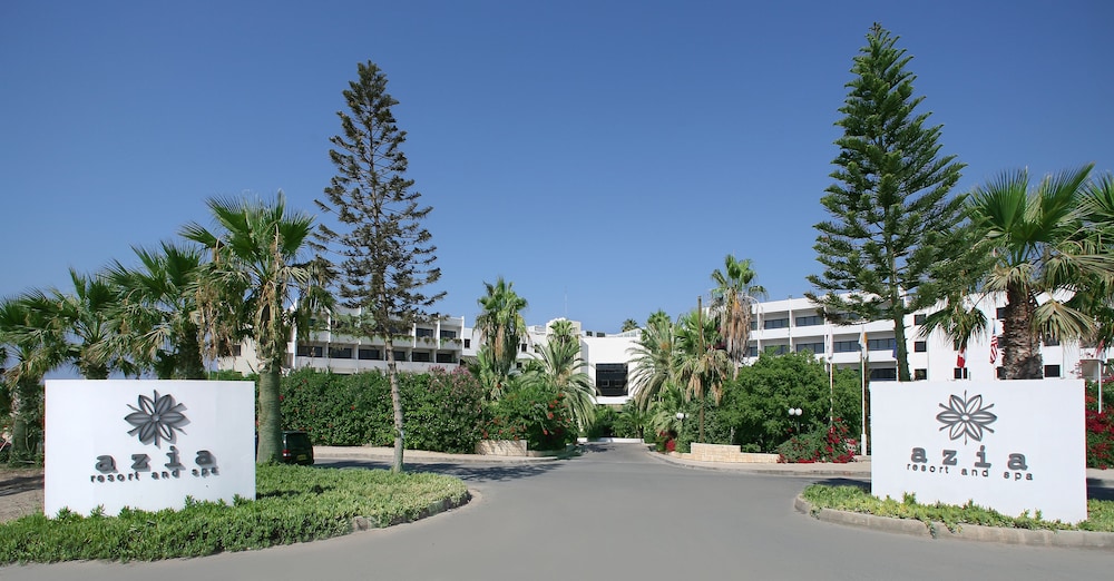 Azia Resort and Spa — Hotel building in Chlorakas, Paphos Region