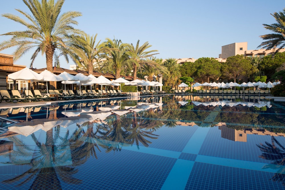 Crystal Tat Beach Pearl Collection - All inclusive — Pool in Belek