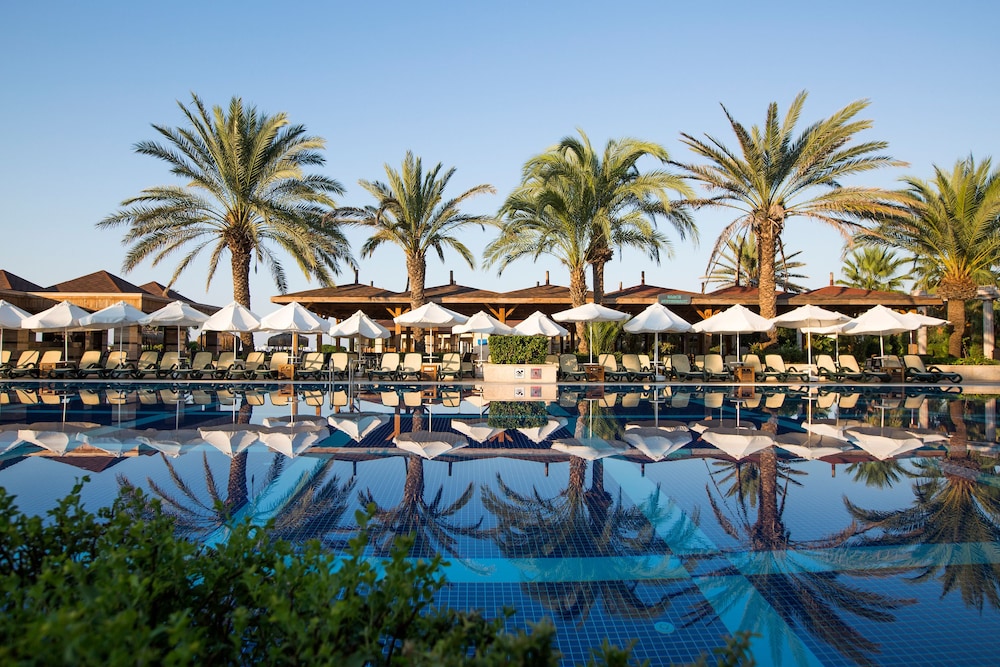 Crystal Tat Beach Pearl Collection - All inclusive — Pool in Belek
