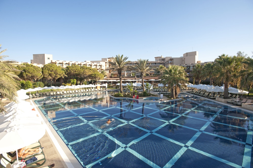 Crystal Tat Beach Pearl Collection - All inclusive — Pool in Belek