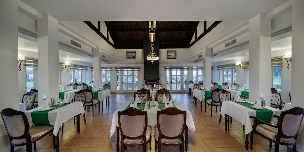 Crystal Tat Beach Pearl Collection - All inclusive — Restaurant in Belek