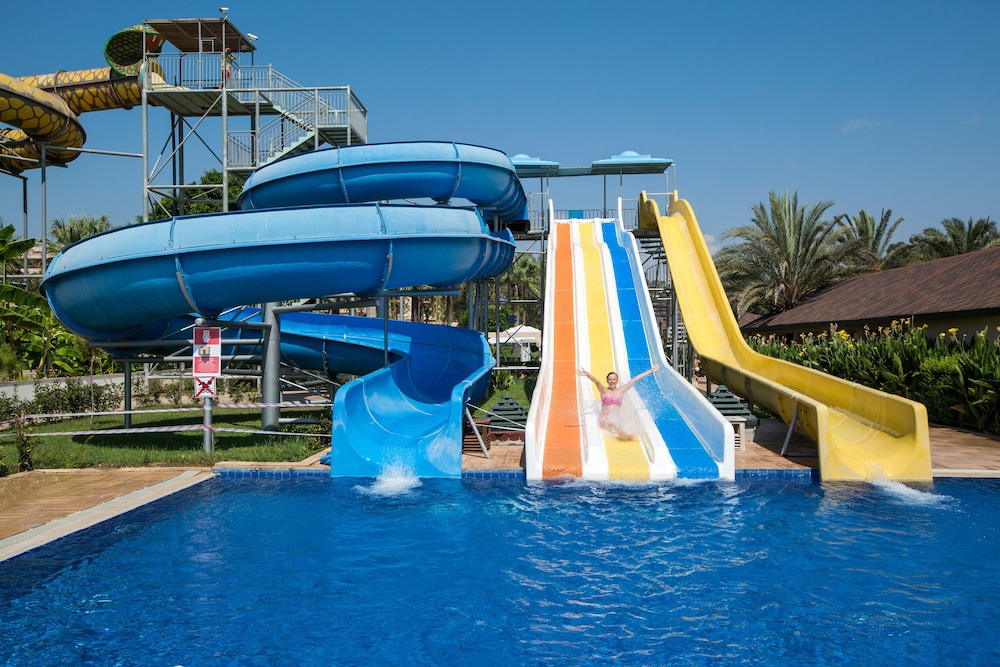 Crystal Tat Beach Pearl Collection - All inclusive — Pool in Belek