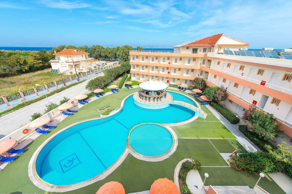 Bayside Hotel Katsaras — Main photo in Kremasti, South Aegean