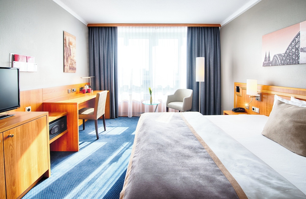 Leonardo Hotel Köln Bonn Airport — Hotel rooms in Cologne, North Rhine-Westphalia