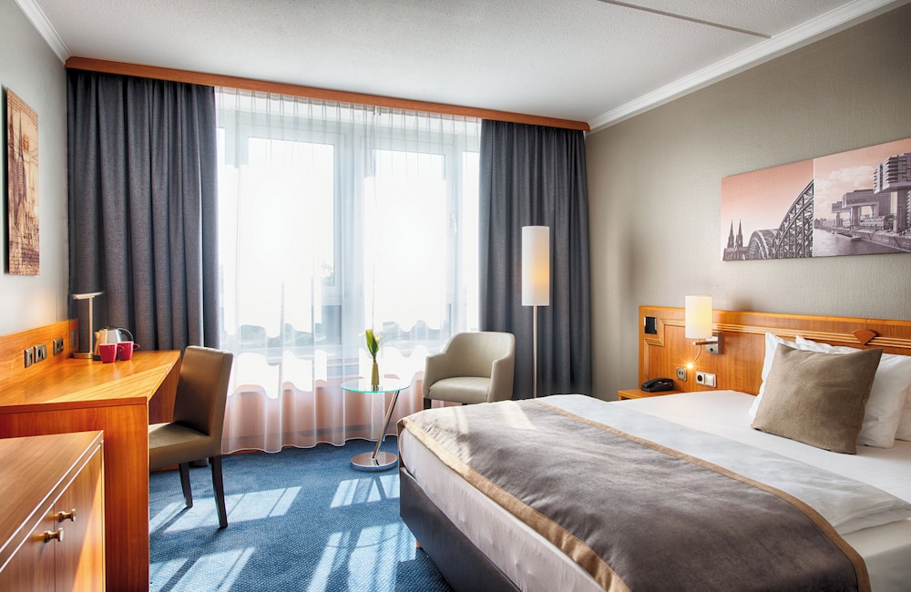 Leonardo Hotel Köln Bonn Airport — Hotel rooms in Cologne, North Rhine-Westphalia