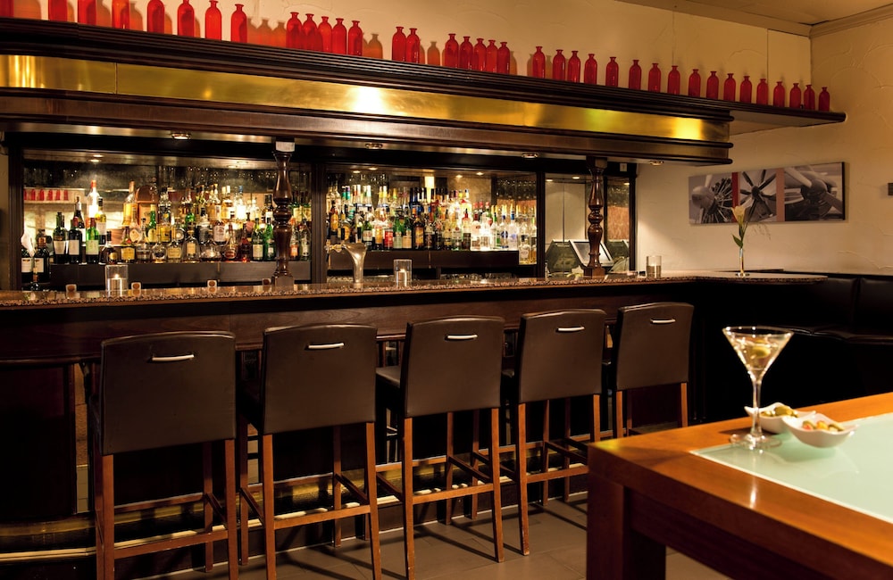 Leonardo Hotel Köln Bonn Airport — Restaurant & bars in Cologne, North Rhine-Westphalia