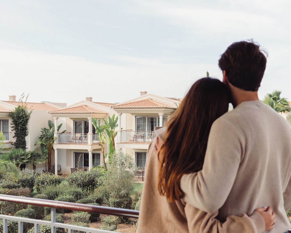 Vale da Lapa Village Resort — Hotel building in Carvoeiro, Faro