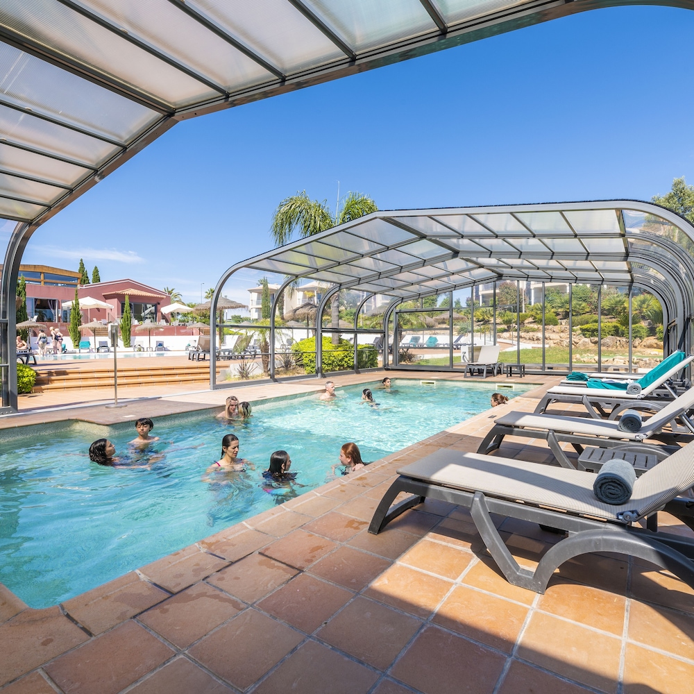 Vale da Lapa Village Resort — Swimming pool in Carvoeiro, Faro