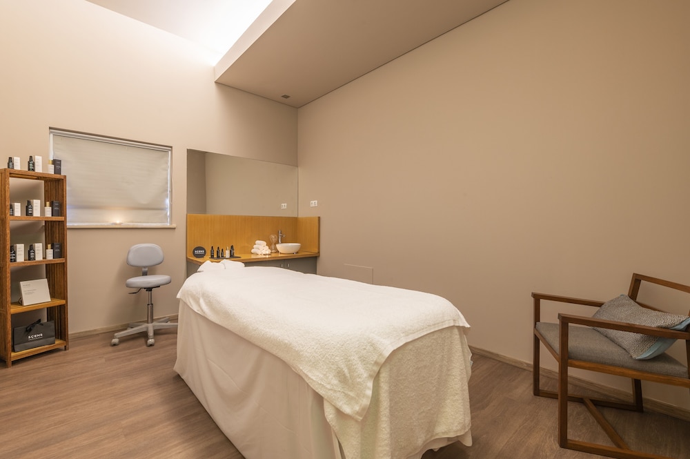 Vale da Lapa Village Resort — Spa in Carvoeiro, Faro