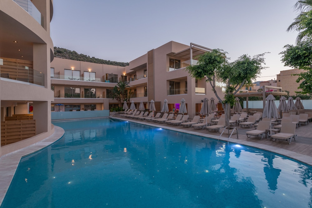 Cactus Beach Hotel — Swimming pool in Stalida