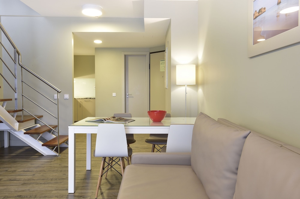 Aqualuz Lagos by The Editory — Hotel rooms in Lagos, Faro