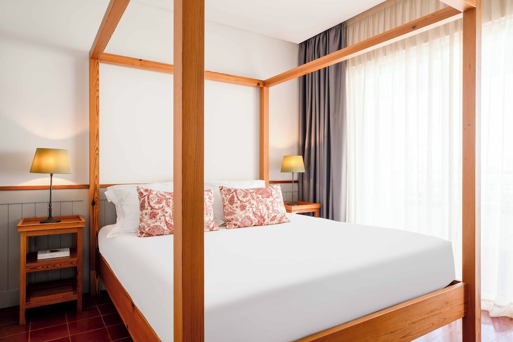 Aqualuz Lagos by The Editory — Hotel rooms in Lagos, Faro