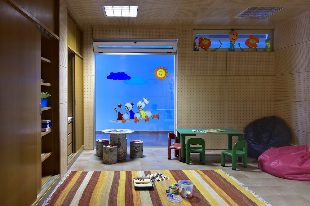 Aqualuz Lagos by The Editory — Attractions for children in Lagos, Faro
