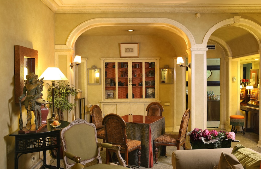 Heritage As Janelas Verdes Inn - Riverside — Hotel building in Lisbon, Lisboa
