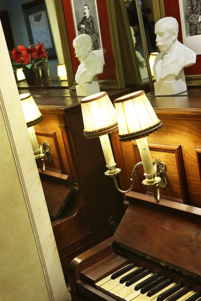 Heritage As Janelas Verdes Inn - Riverside — Hotel rooms in Lisbon, Lisboa