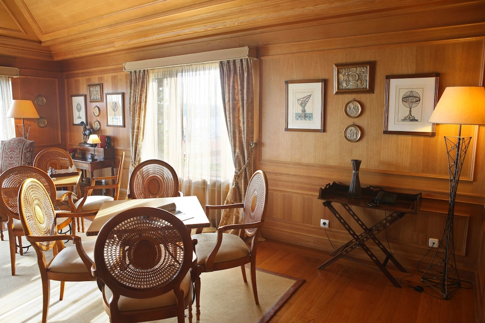 Heritage As Janelas Verdes Inn - Riverside — Hotel rooms in Lisbon, Lisboa
