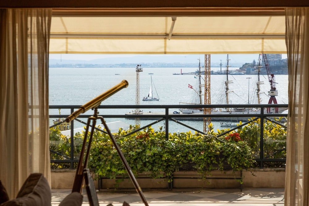 As Janelas Verdes Inn, a Lisbon Heritage Collection - zdjęcie 4